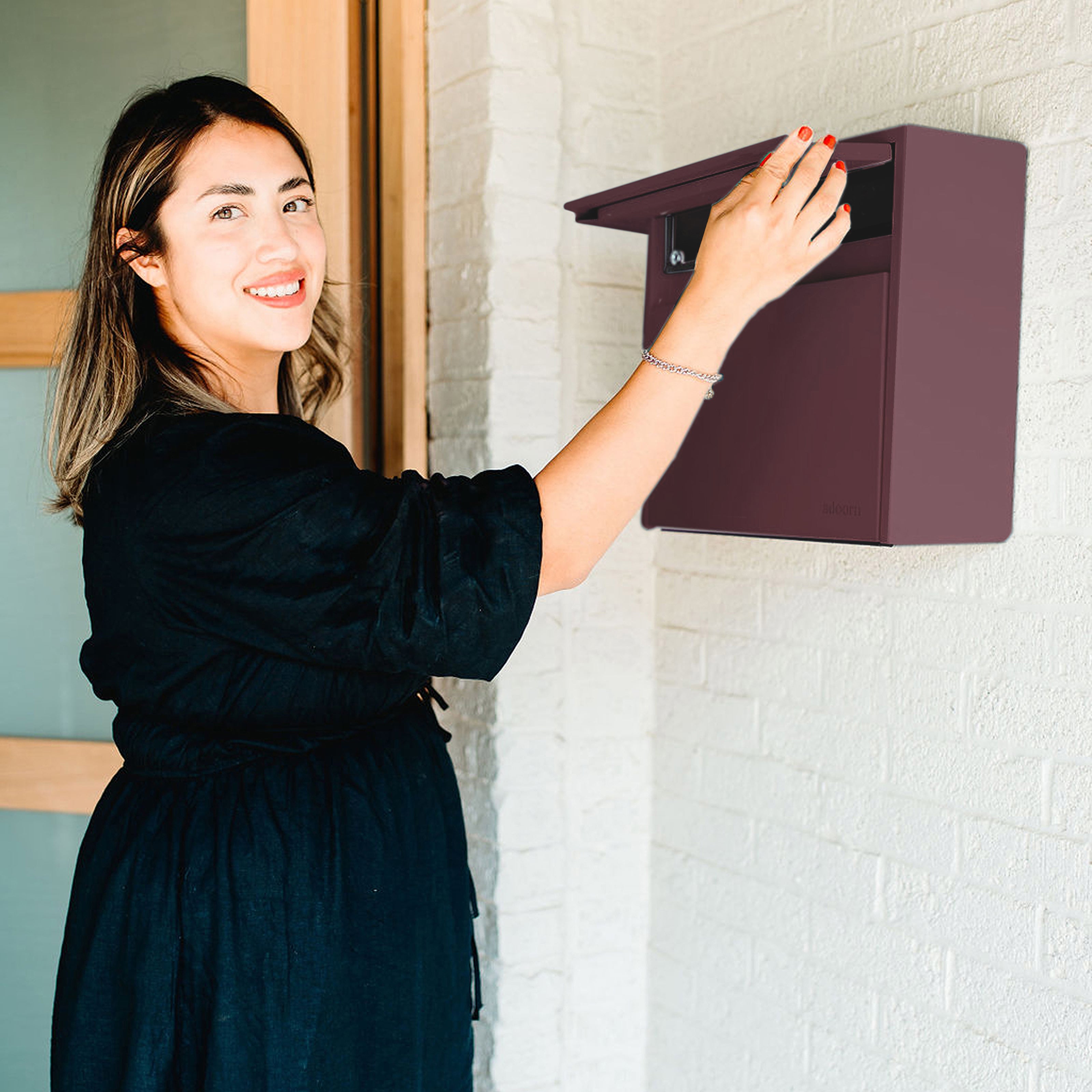 Wall Mount Mailbox | Small