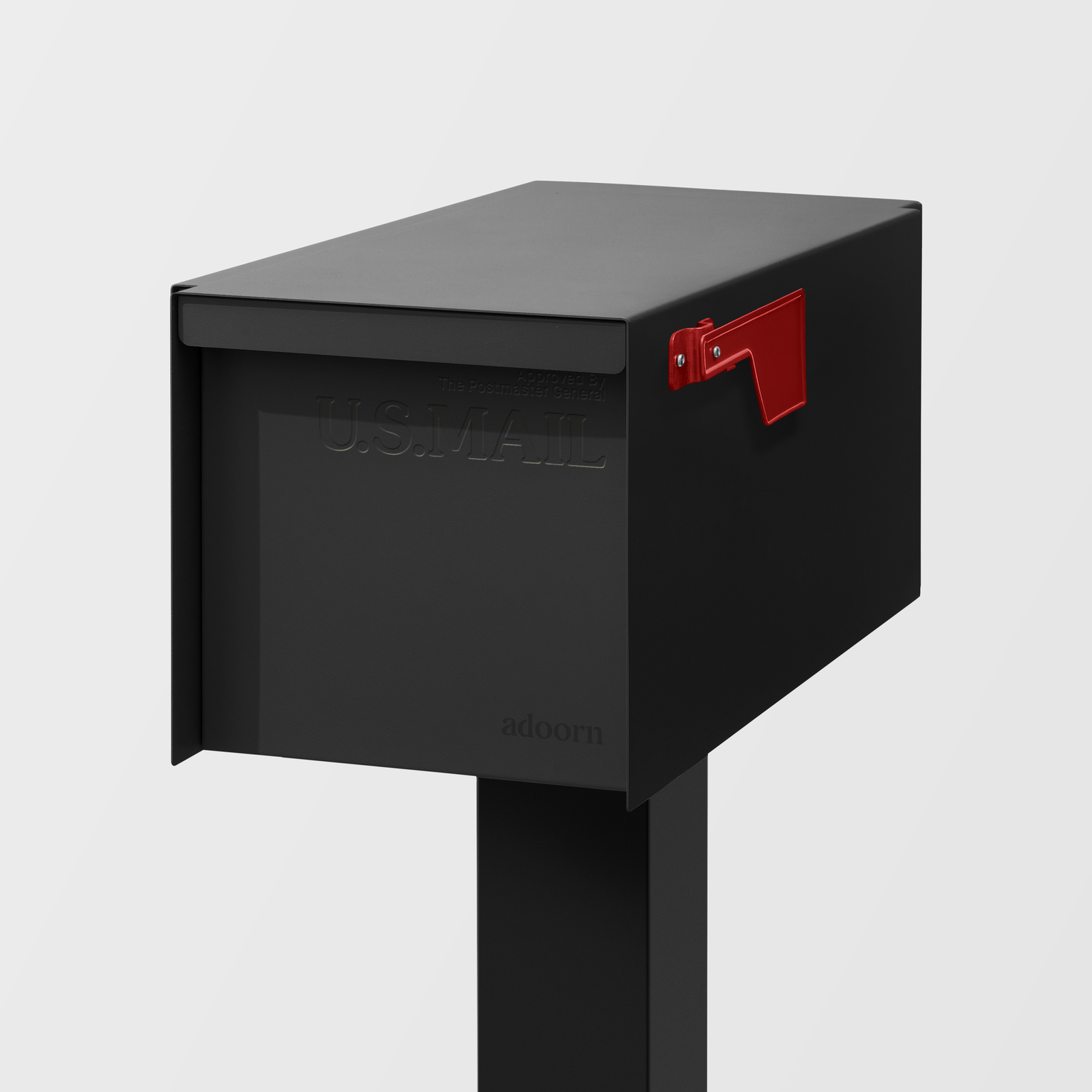 Black post mount in summer